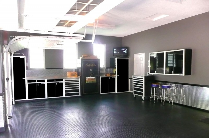 The Moduline Cabinets Team Can Help You To Transform Your Garage